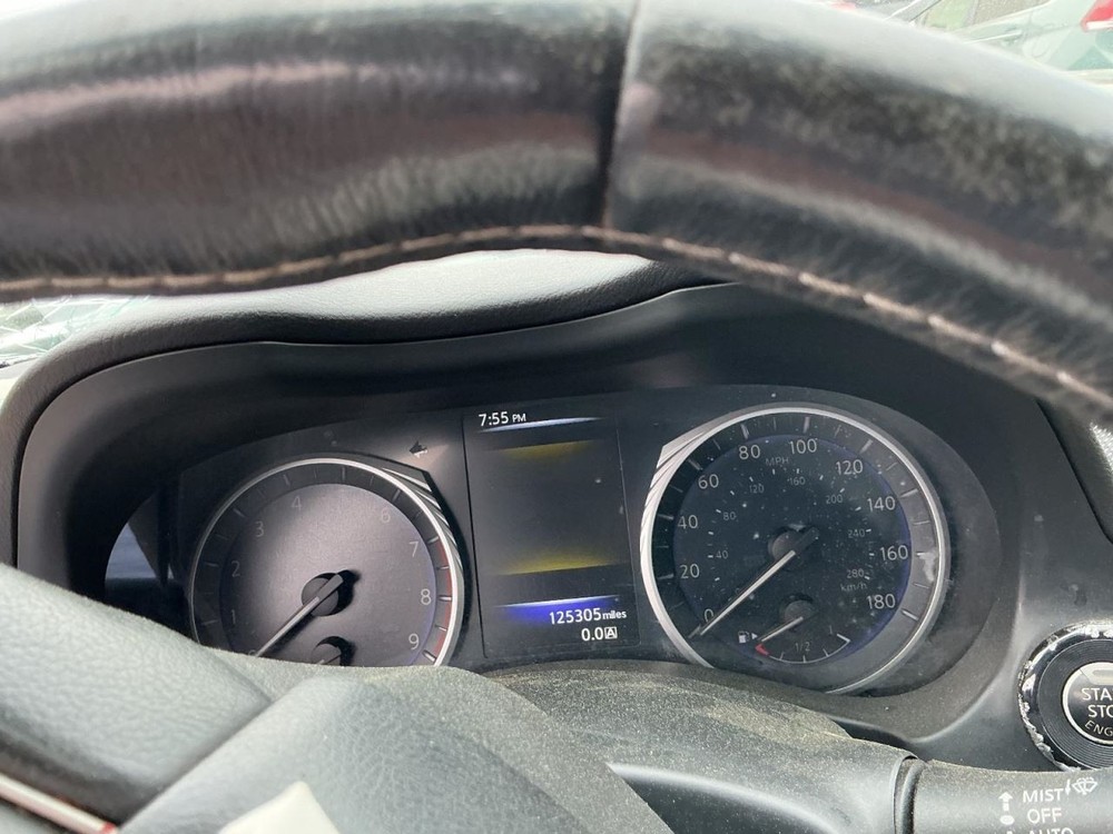 Q50 2017 Glove Box 5000020