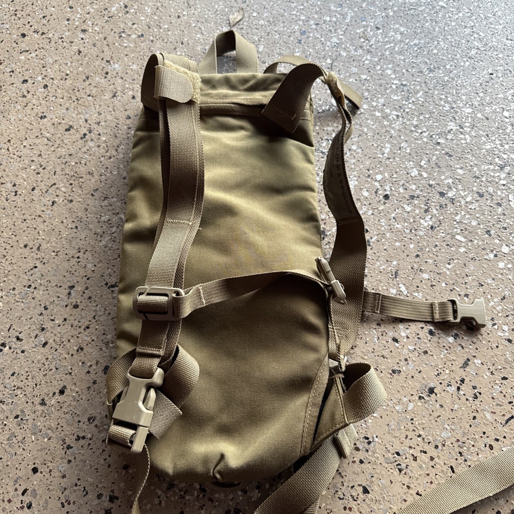 USMC Military Hydration Pack Camelback No Bladder Coyote Backpack Water