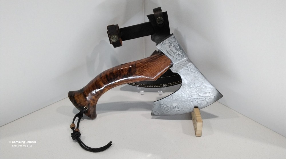 Damascus Hand Axe Hatchet Tomahawk Survival Walnut Wood Handle Leather Sheath