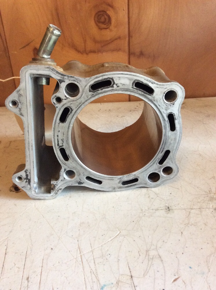 2004 Suzuki Z400 Cyclinder Assembly Used In Good Condition