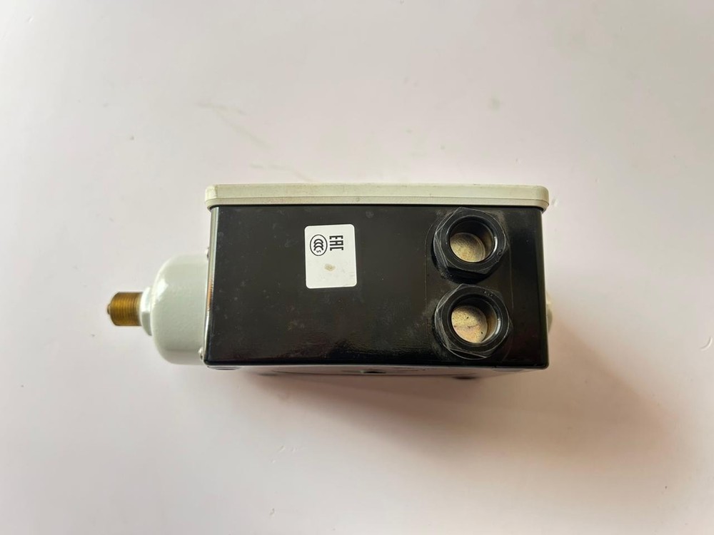Danfoss RT121 Pressure Switch 17-5215