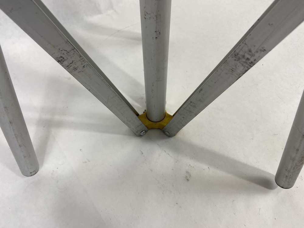 Lowel 8-ft. Photo Studio Light Stand Tripod Riser