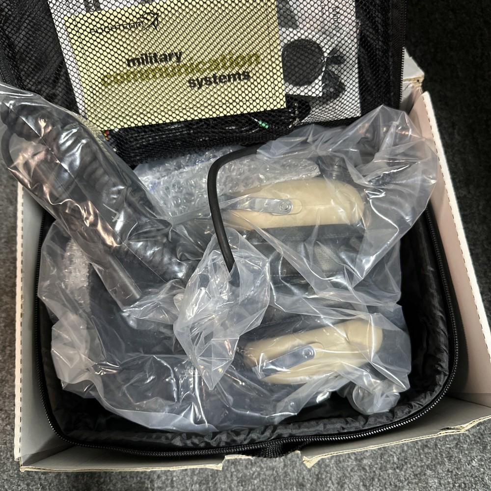 FLIGHTCOM E-13 ANR (Active Noise Reduction) Headset - Brand New - Never Used