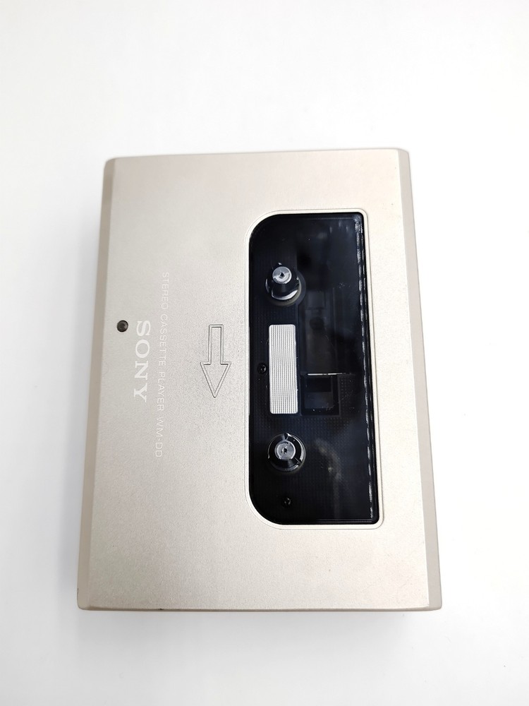 SONY Stereo Cassette Player WM-DD Walkman.