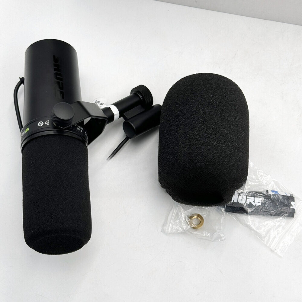 SM7dB Dynamic Microphone Built In Preamp Streaming Podcast Recording New