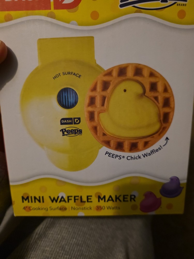 Dash Easter Peeps Mini Waffle Maker Limited Edition New In Box Yellow