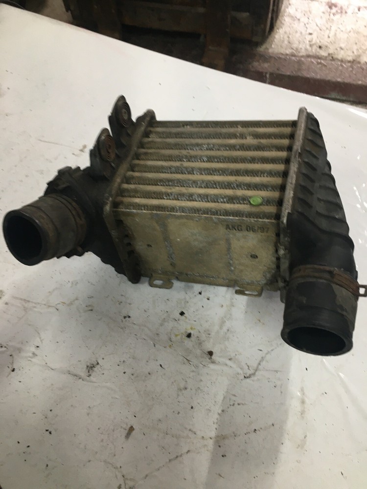 Nissan intercooler 07272270000