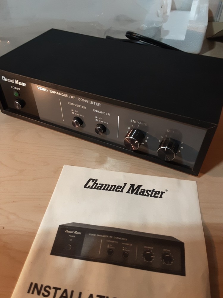 Vintage Channel Master Video Enhancer-RF Converter model 0779