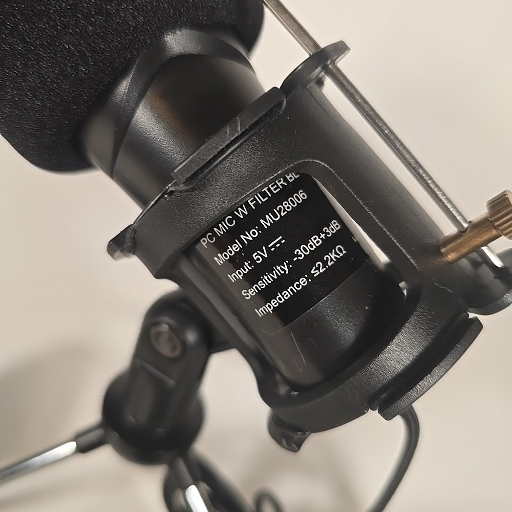 Pc Microphone w/Filter BL Model Mu28006 Includes USB & Mic Stand & Attachments