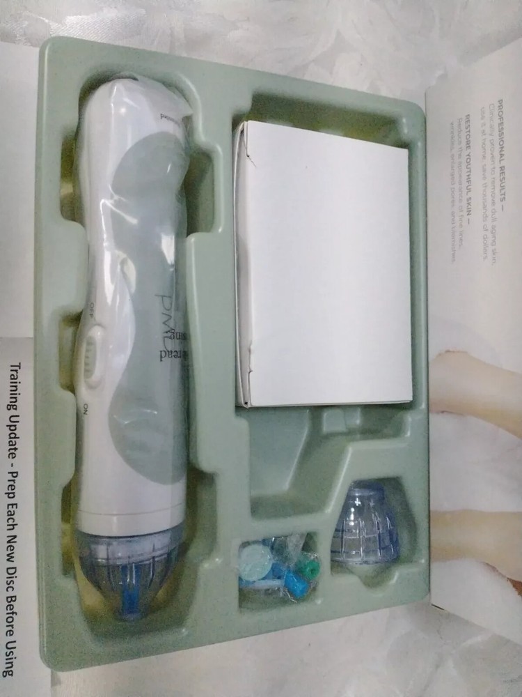 NIB PMD Personal Microderm System With Kit for Face & Body