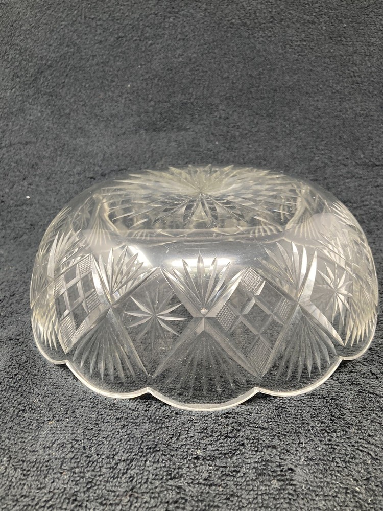 Prescut pattern glass crystal bowl