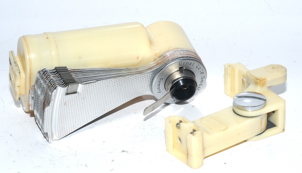 Leica Flash Bulb Chico Compact Unit