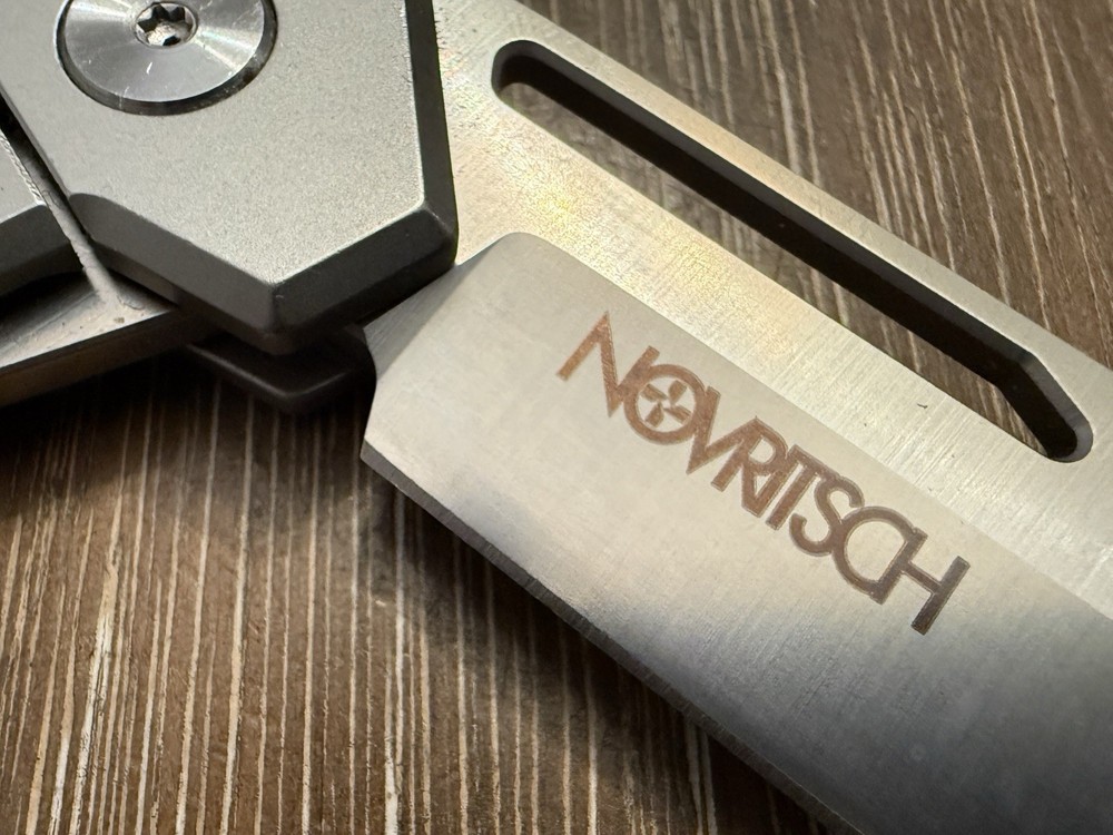 Novritsch Vulcan Pocket Knife.