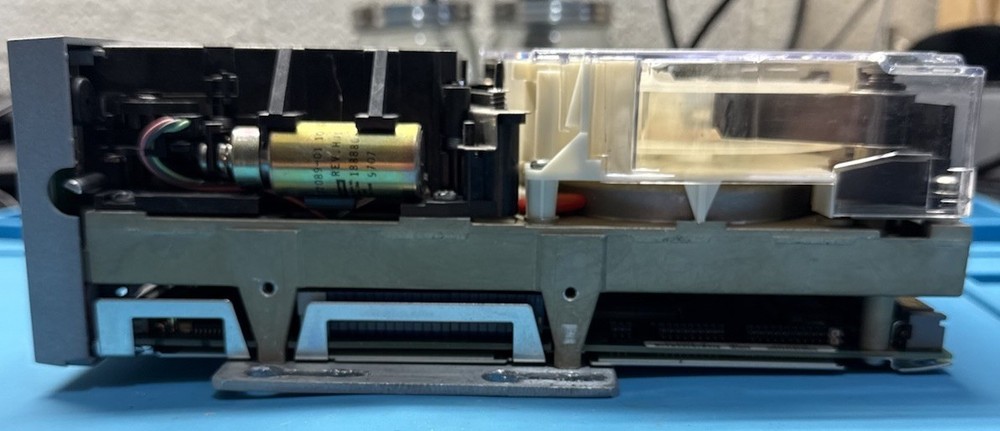 Hewlett Packard Tape Drive C5647a
