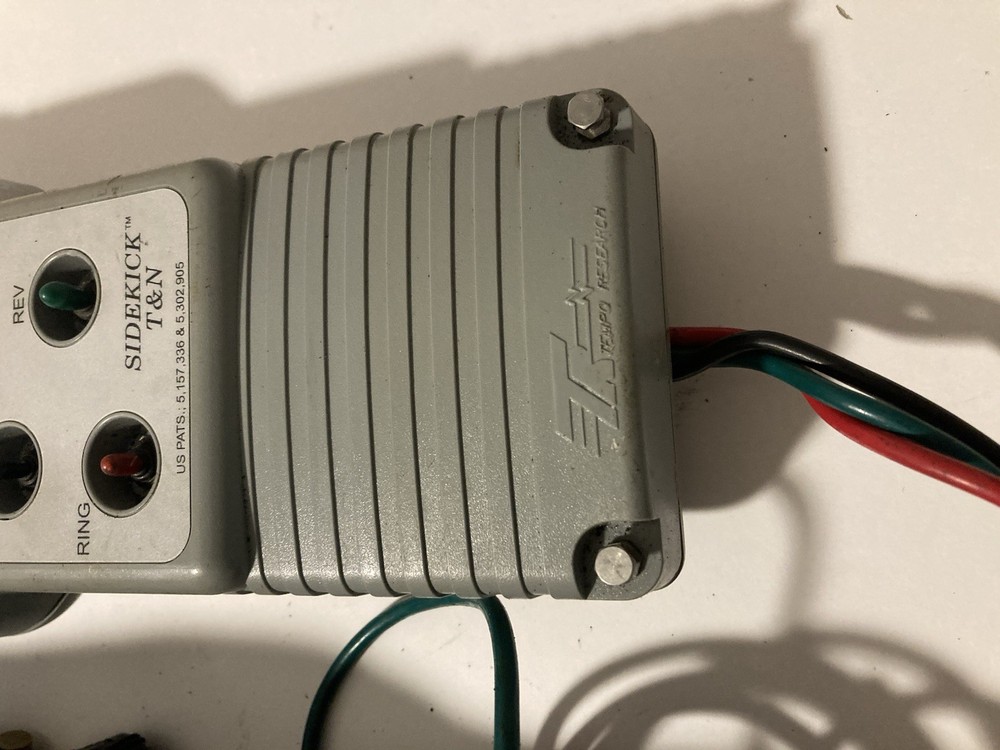 Tempo Sidekick T&N tester with wires. Tested. Nice Condition. Working.