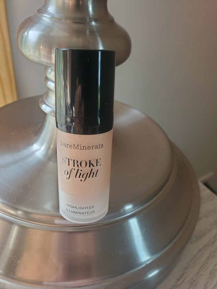 bareMinerals STROKE of Light Highlighter 0.33 fl oz