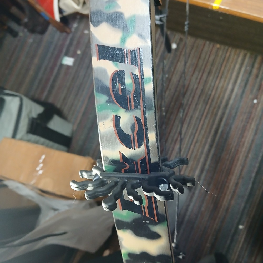 Hoyt Excel Right Handed Compound Bow Fully Loaded! Nice Extras