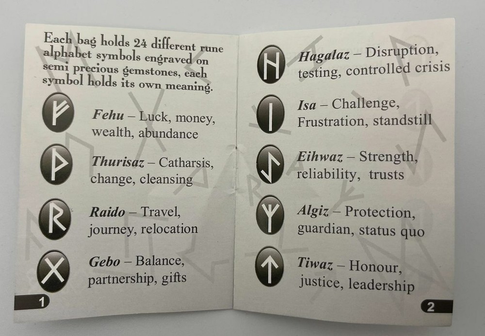 Rose Quartz Rune Set