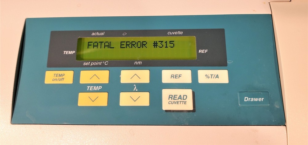 Molecular Devices SpectraMax Plus Microplate Reader Spectrophotometer