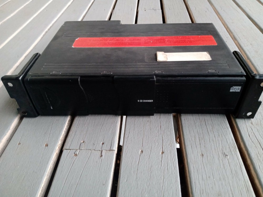 BMW Z4 6 CD Changer
