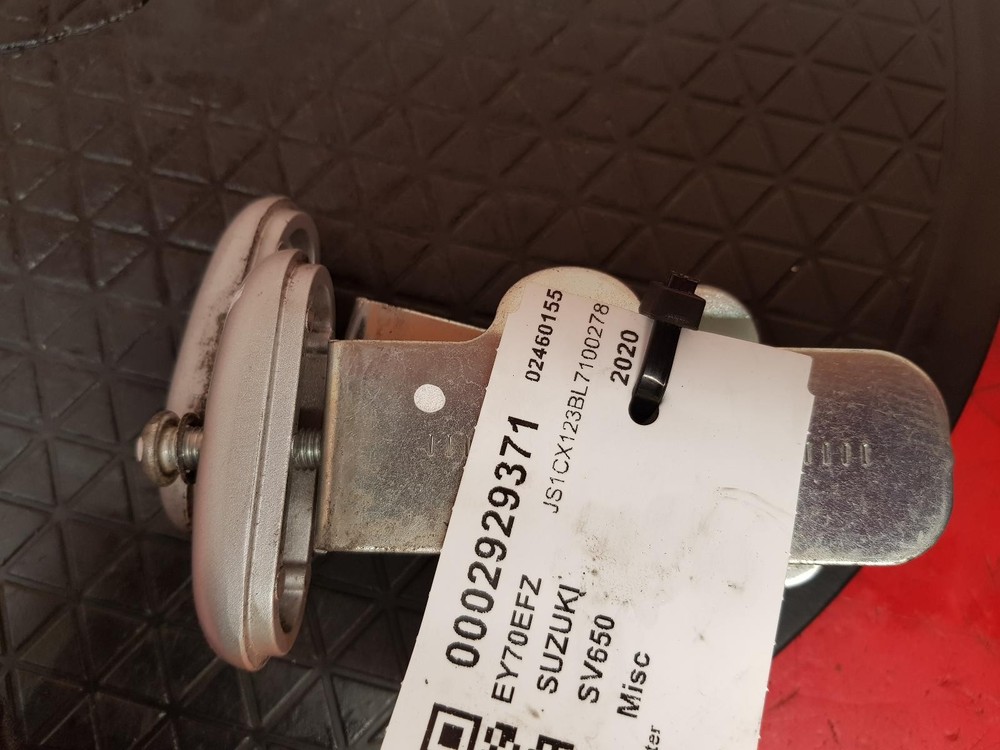 SUZUKI SV650 CHAIN ADJUSTERS 2020