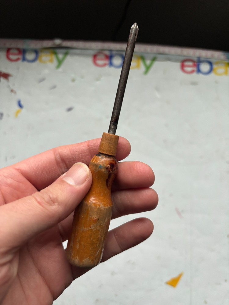 Older Wooden Handle Phillips Screwdriver Lic No. 1