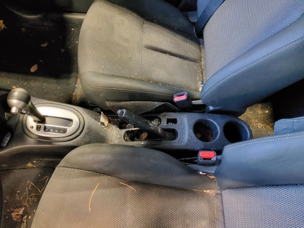 VERSA 2016 Battery Tray 546624