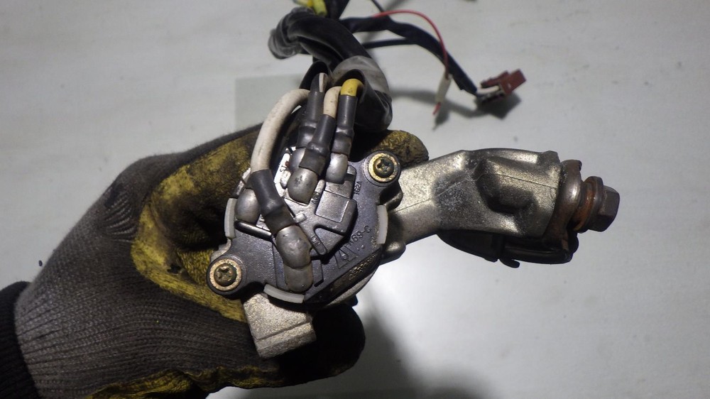 98 HONDA CIVIC Ignition W/Key