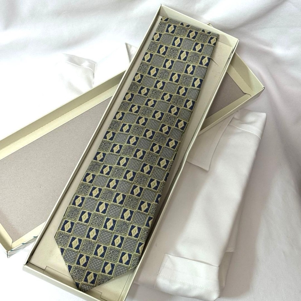 Yves Saint Laurent tie Silk
