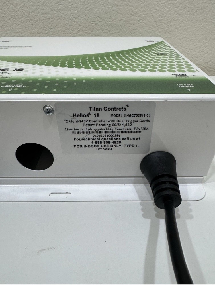 ✅Titan Controls Helios 18, 12-Light Controller 240 Volt With Dual Trigger Cords