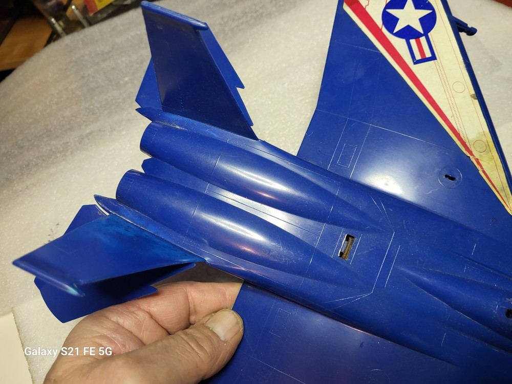 Cox US Navy Wings F-15 Tether Plane No Engine