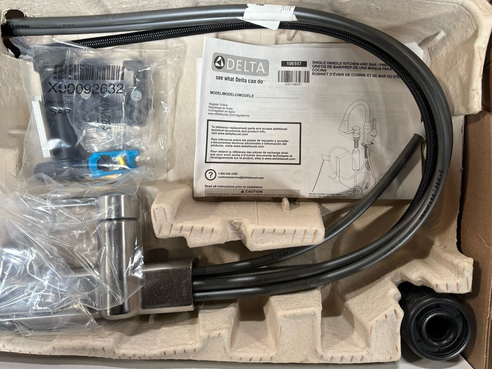 Delta 9193-AR-DST Single Handle Pull-Down Kitchen Faucet - Arctic Stainless