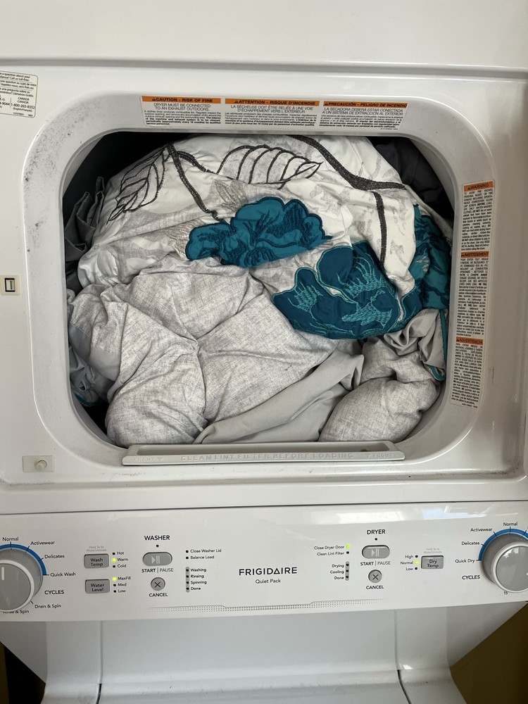 2024 Frigidaire Stackable Washer/Dryer Large Capacity - Electric White