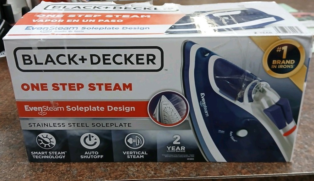 BLACK And DECKER™ One Step Steam Iron Model IR18xS  Open Box