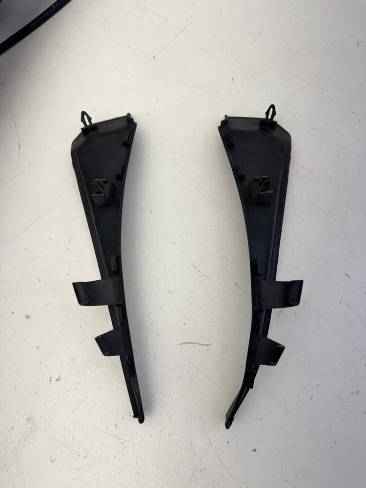 2014-2020 Nissan Rogue Windshield Cowl Panel Cover OEM.