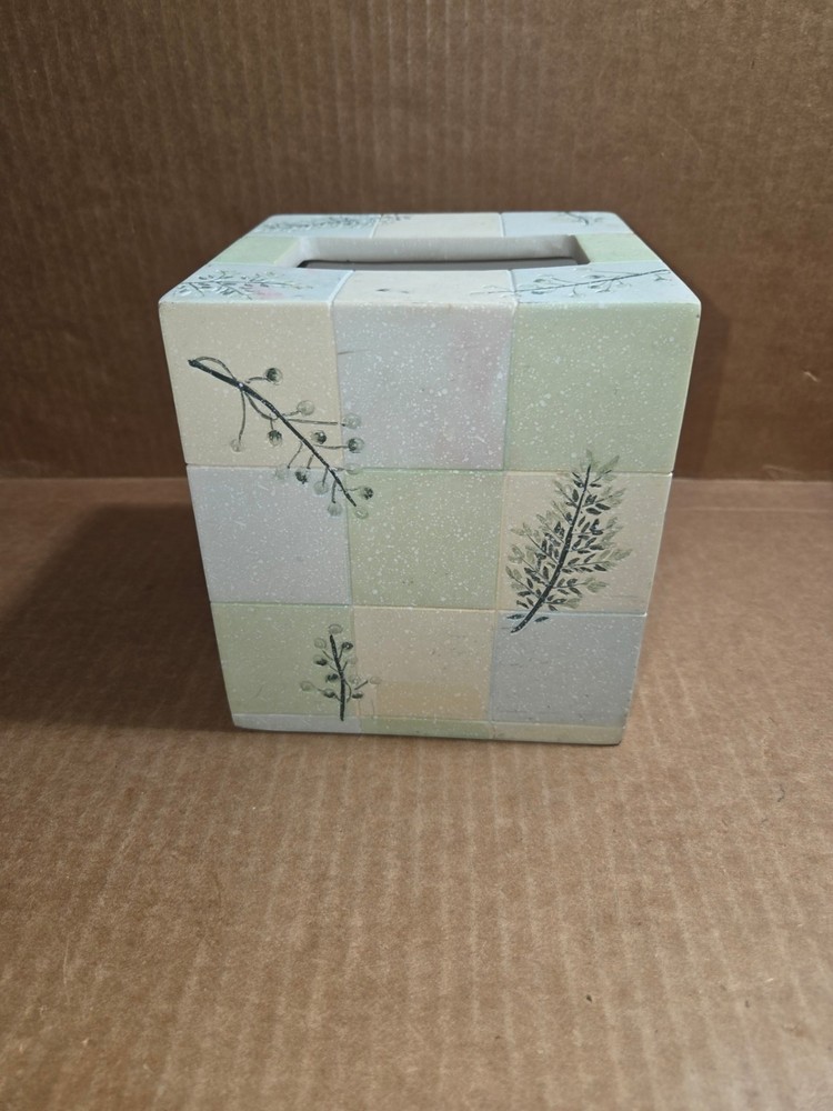 Tissue Box Cover Square Croscill "Rainer"