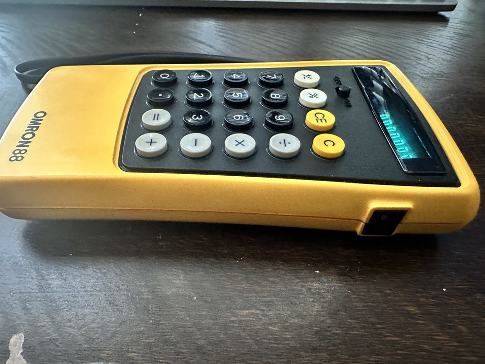 Vintage OMRON 88 Electronic Calculator