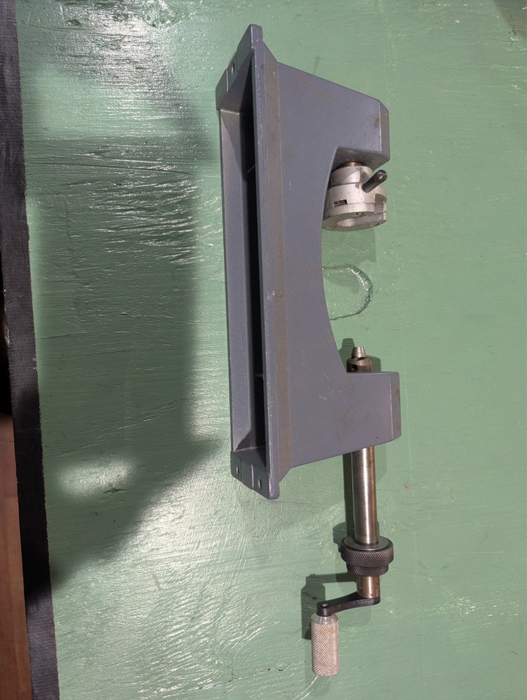 Lyman Universal case trimmer- gray