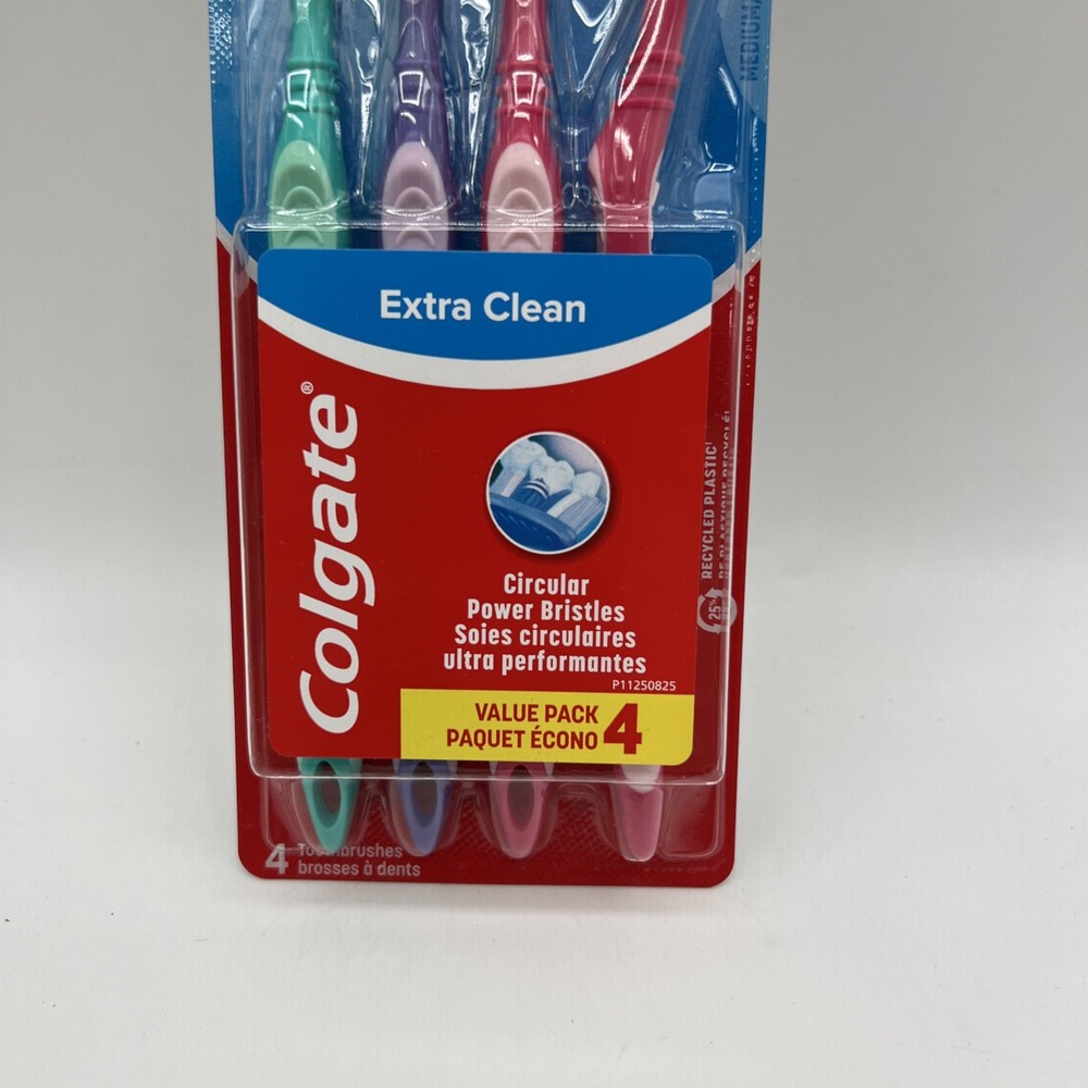 Colgate Extra Clean Full Toothbrush with power bristles Medium 4 Count