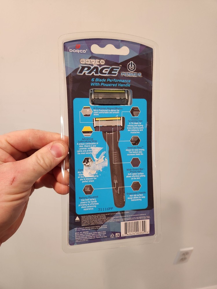 Dorco Pace 6 Power - Six Blade Razor System with Trimmer