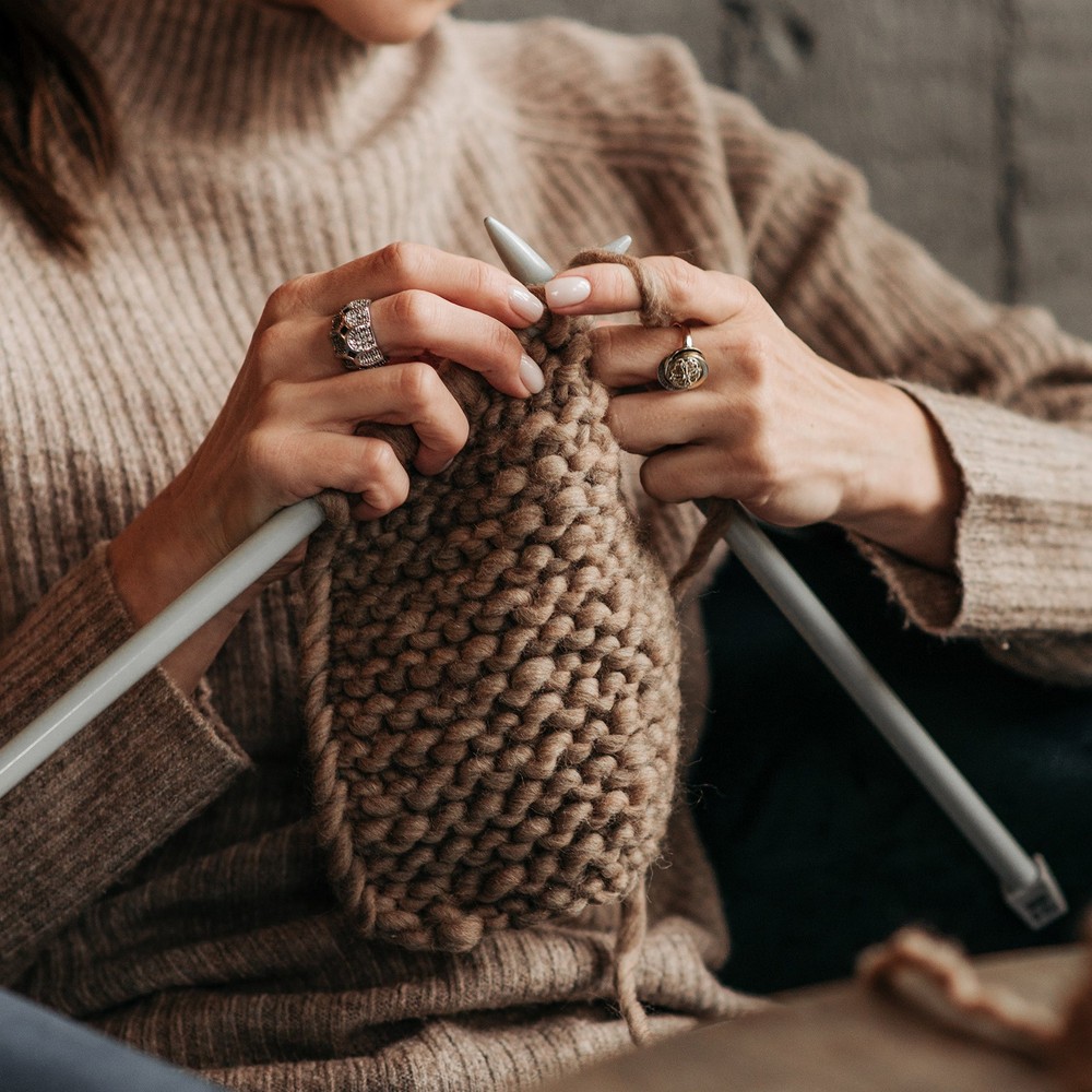 2 Set Adjustable Knitting Crochet Loop Ring for Fingers, Silver