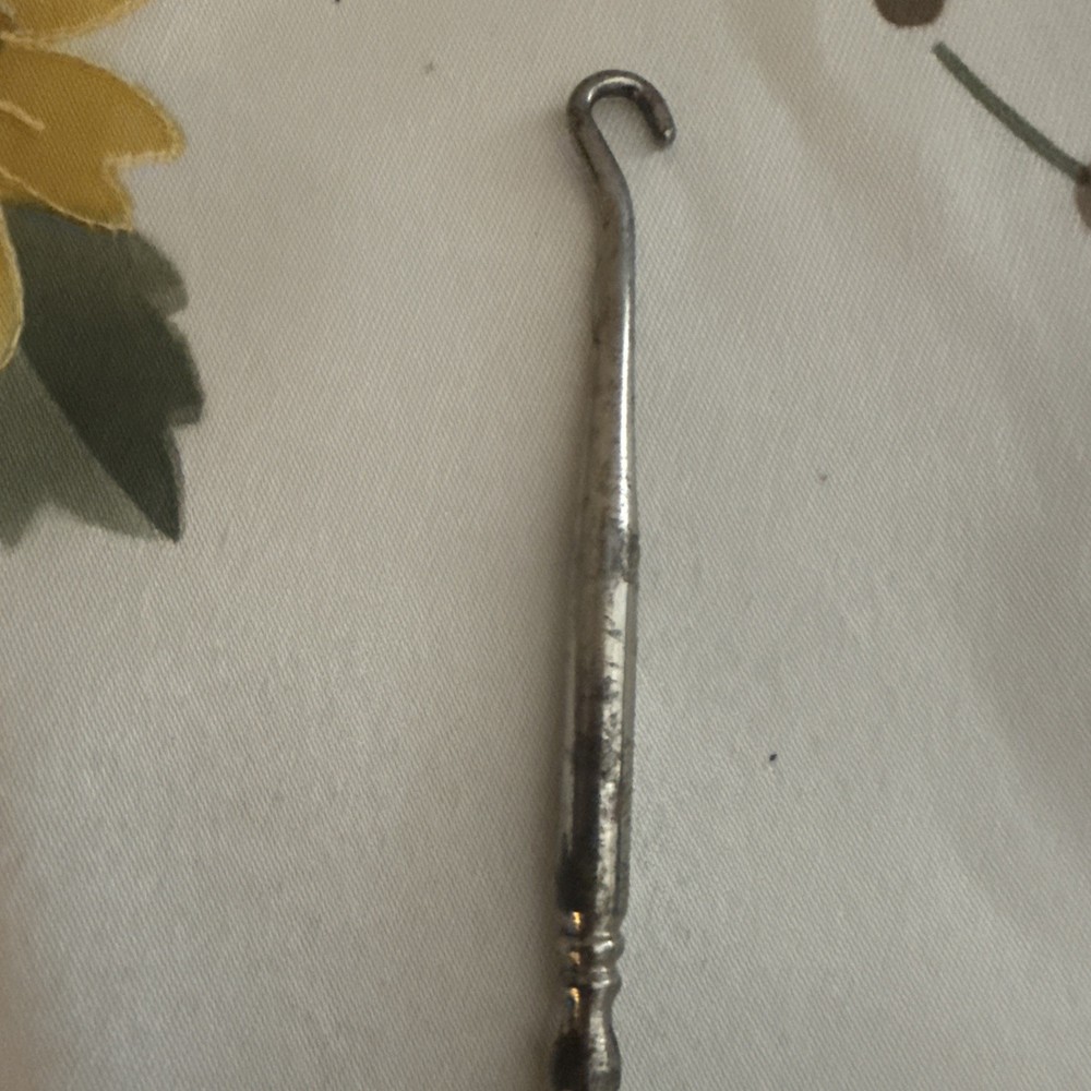 Vintage 6.75” Sterling Button Hook