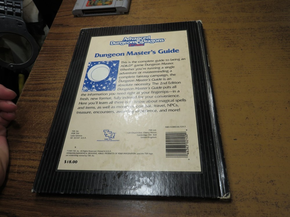 A D&D Dungeon Master's Guide - 2nd Edition- 2100