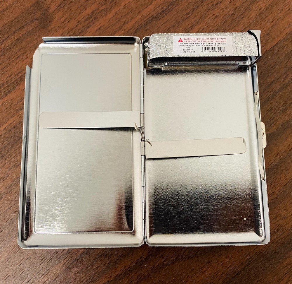 100's Size Cigarette Case with built in lighter Wallet