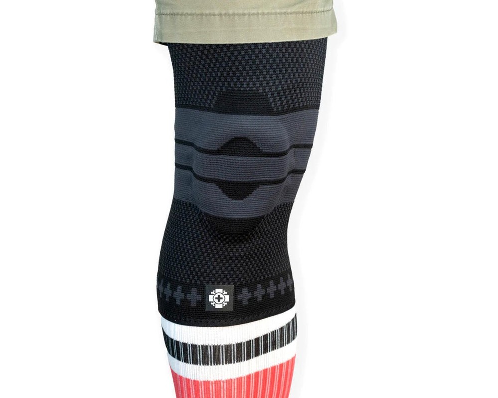 Old Bones Therapy Compression Knee Sleeve (Each) (Black)