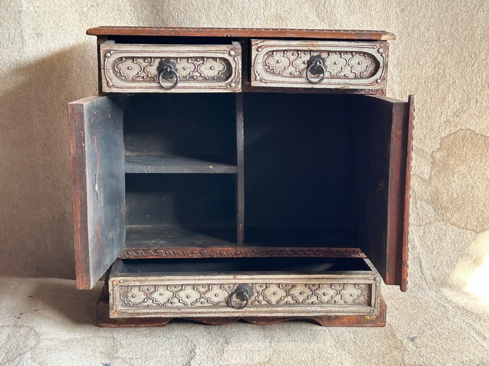 HAND PAINTED SOLID WOODEN WALL HANGING / TABLE TOP CHEST DRAWER STORAGE CABINET