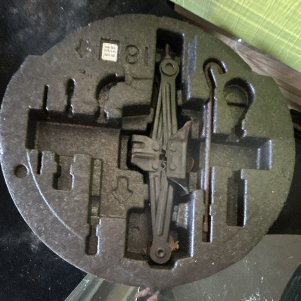 Emergency Trunk Auto Tool Kit