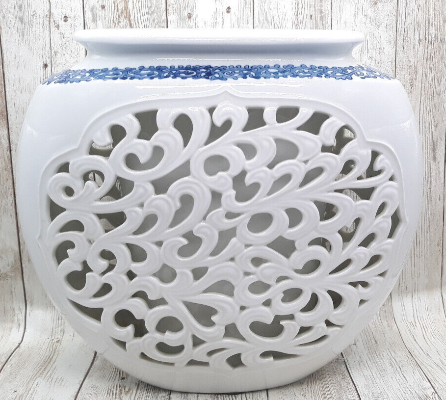 Yoshigama Openwork Vase Ceramic Openwork Interior Flower Vase