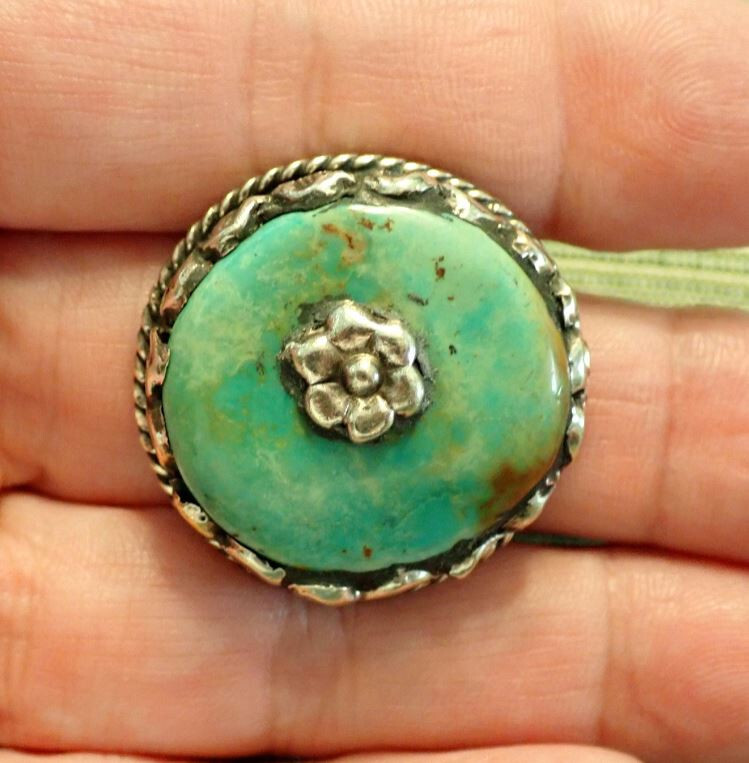 Turquoise Ring adjustable in Tibetan design