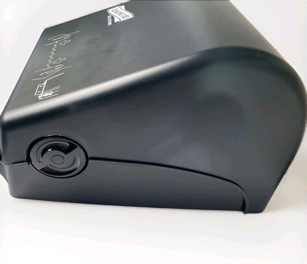 Renown Touch-Free Roll Towel DispenserAutomatic Transfer System Allows Complete